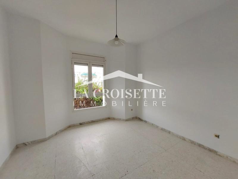 Duplex S+4 à La Marsa